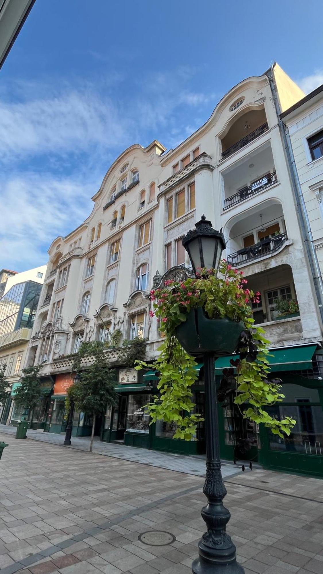 Mirage Apartments Vaci Street Βουδαπέστη Εξωτερικό φωτογραφία